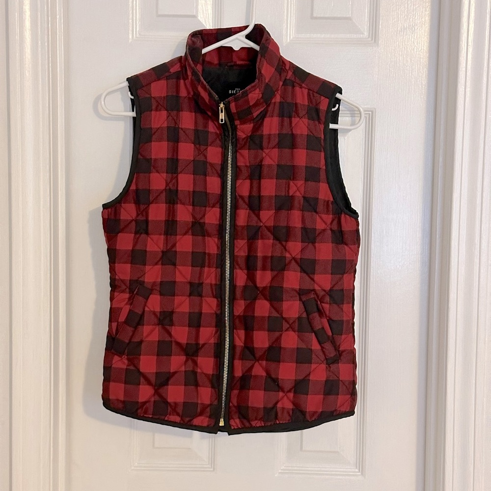 UGA Dawgs or Falcons Red & Black Check Vest